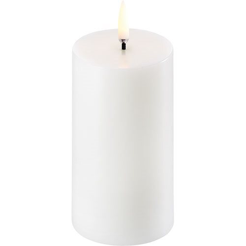 LED pillar candle, Nordic white, Smooth, 5,8x10 cm - 1 stk
