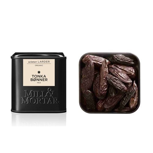 Oplev de økologiske Tonkabønner fra Mill & Mortar, som besidder en rig og aromatisk duft af vanilje, skovmærke og bittermandel. Med nuancer af sandeltræ, magnolie, nellike og pære bringer disse bønner en unik smagsoplevelse til dit køkken. De er ideelle til bagværk, desserter og kager og tilfører et eksotisk twist, der forvandler enkle retter til gastronomiske mesterværker. Prøv dem i dit næste kulinariske eventyr!

- Økologisk kvalitet
- Intens duft og smag
- Alsidig anvendelse i søde retter
- Komplekse aromaer af vanilje og mandel
- Perfekt til bagværk og desserter
- Forvandl dine retter til gastronomiske oplevelser